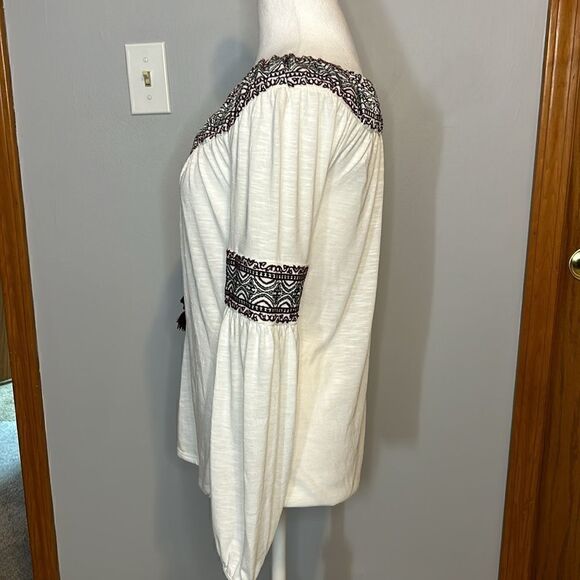 🆕 White House Black Market boho tassel top size S BIN E - Picture 4 of 9